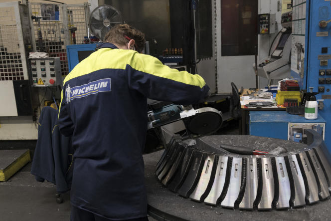 A l'usine Michelin de la Combaude, à Clermont-Ferrand, en avril 2020.