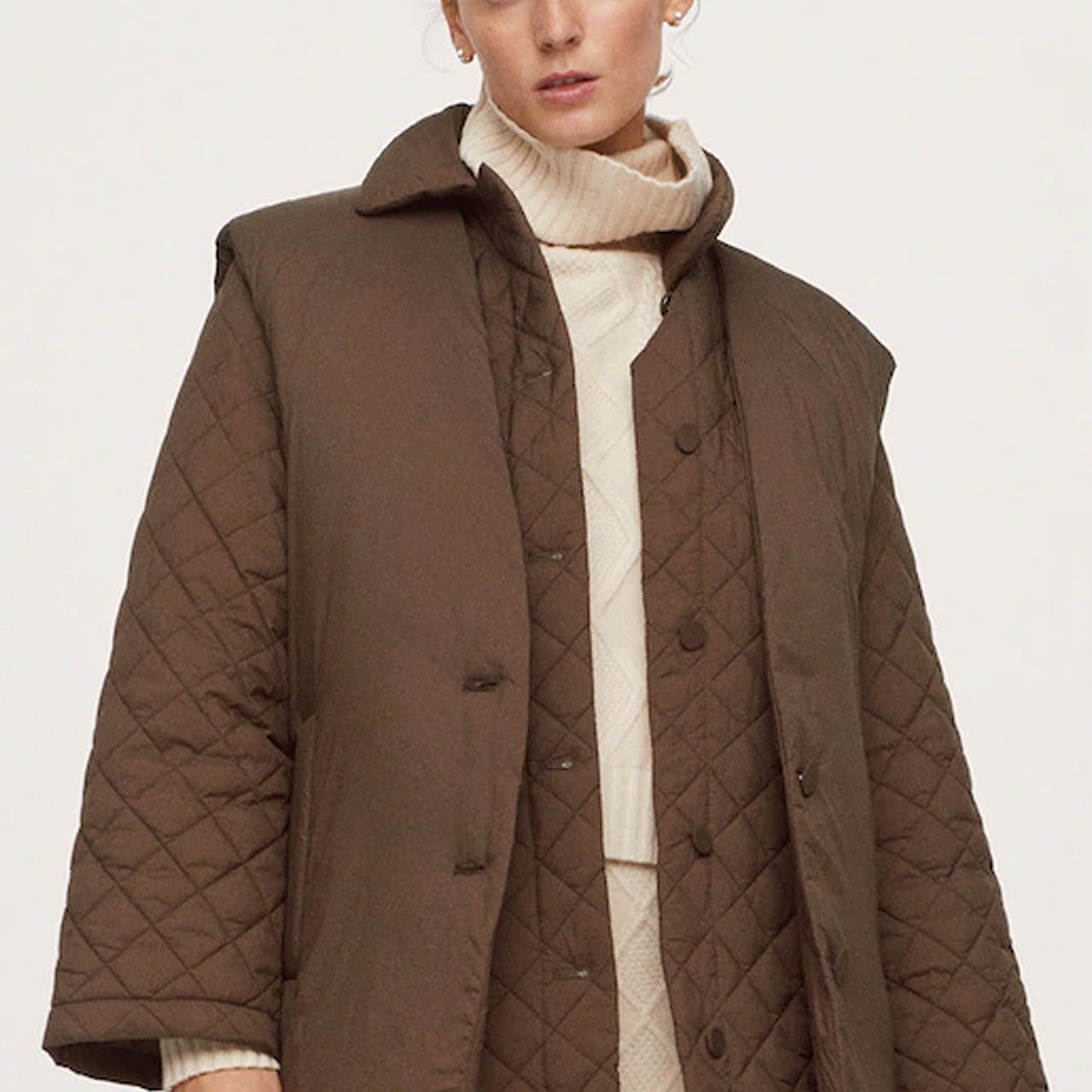 L’image contient peut-être : vêtements, vêtements, manteau, pardessus, Sabrina Cereseto, humain et personne