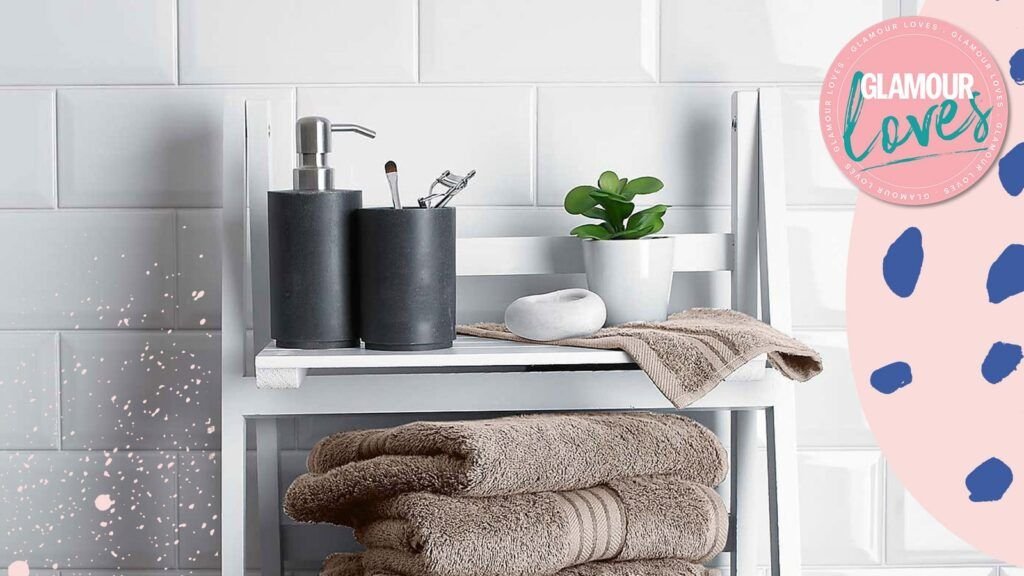 17 meilleurs tapis de bain 2022 : tapis de bain L’image peut contenir : serviette de bain, serviette et tapis