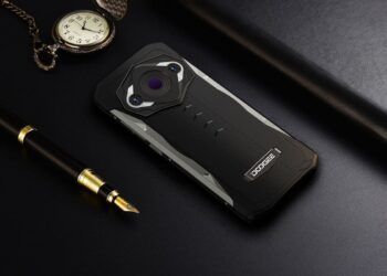 Le Doogee S98 Pro arrive début juin avec une caméra thermique et un design d’inspiration extraterrestre.