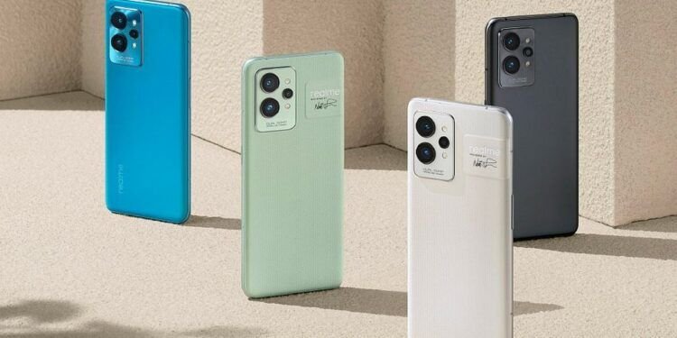 Realme GT 2 to Go on Sale for the First Time in India Today: Price, Specifications, Launch Offers