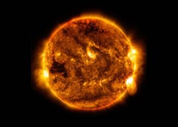 Une légère tempête solaire pourrait frôler notre planète ce week-end