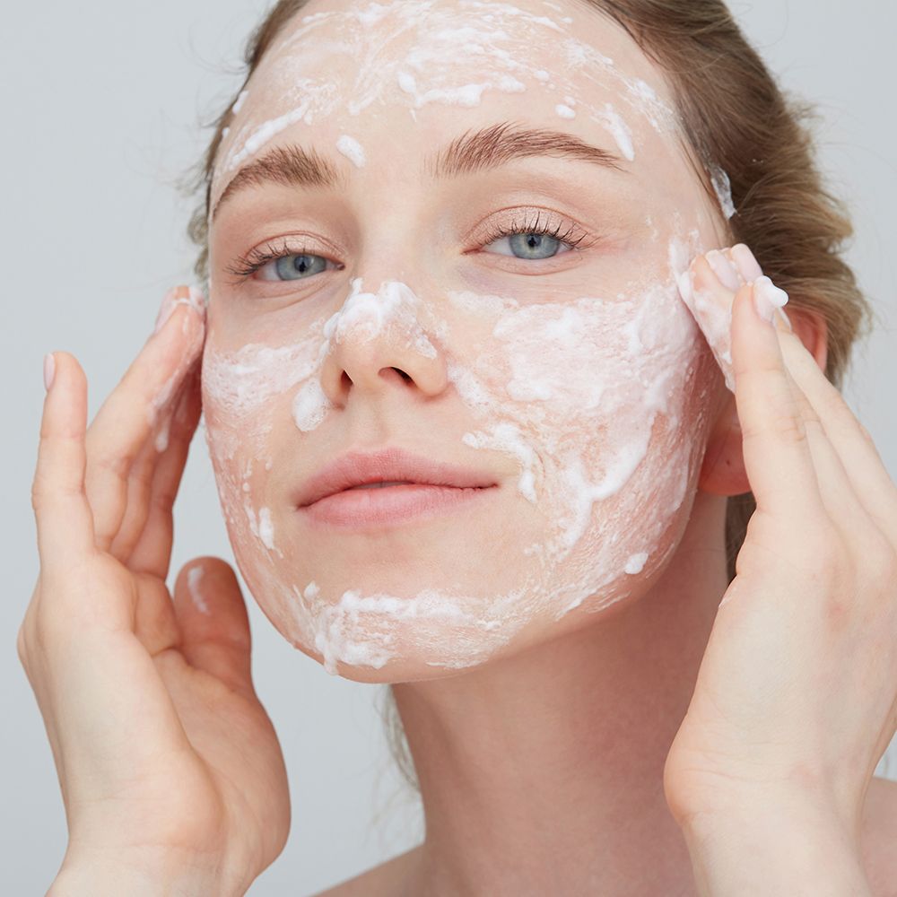 8 règles à suivre pour votre meilleure peau post-peeling