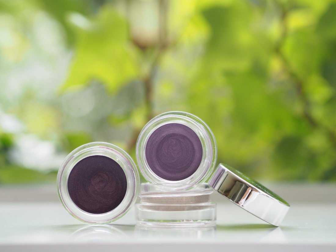 Cosmétiques A La Carte Luminous Cream Shadow – Thebuzzly