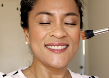 Astuce de maquillage rapide: Le meilleur pinceau pour un blush en poudre ou un bronzer sans effort