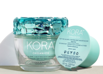 Miranda Kerr dit que sa crème hydratante de deux ans est comme un jus vert pour la peau