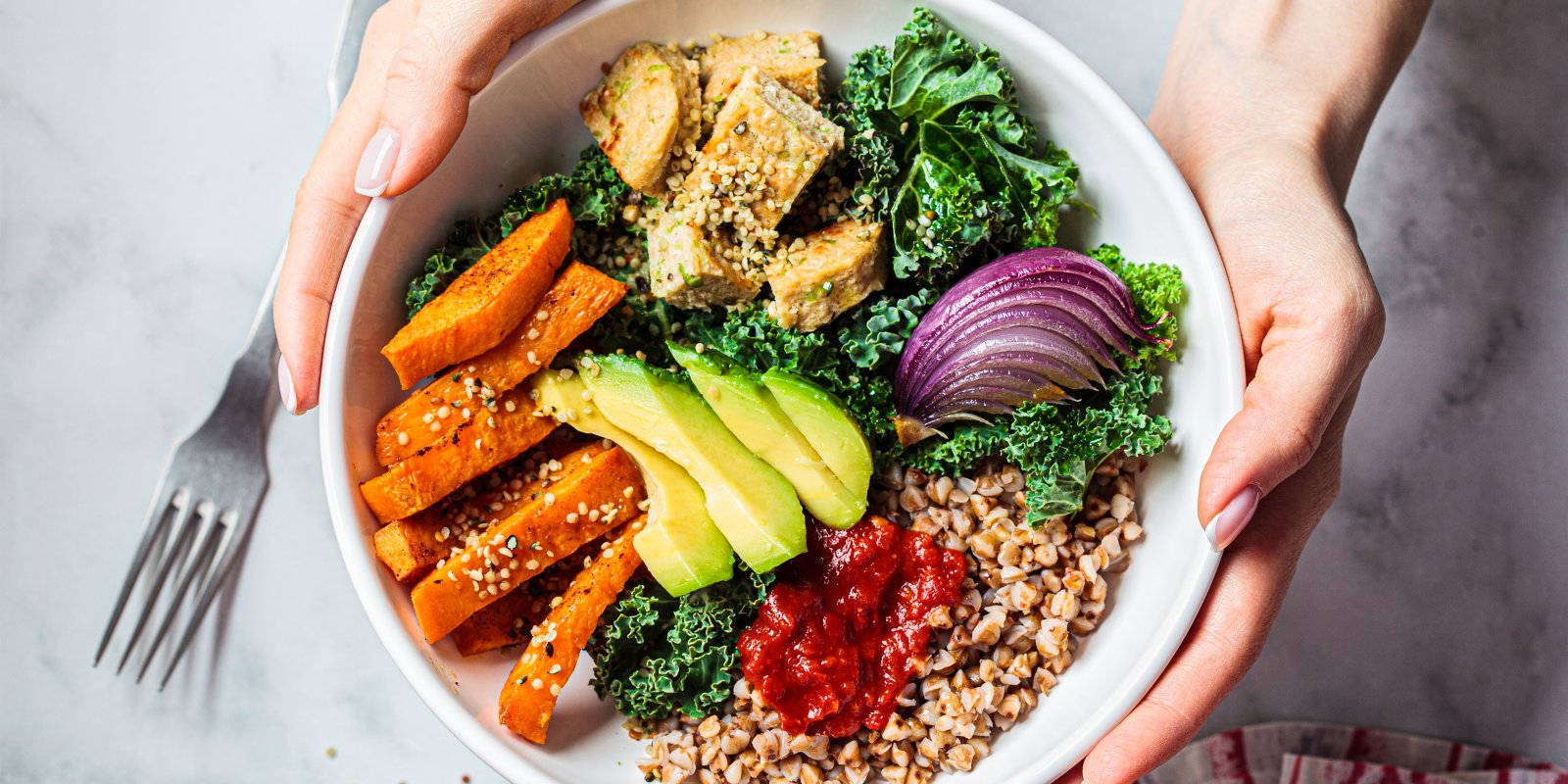 Image d’un bol d’aliments diététiques paléo