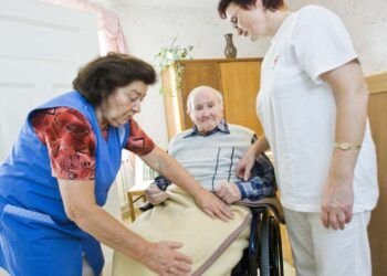 « Derrière chaque personne se cache une autre personne sans l’aide de laquelle la première ne serait pas autonome »