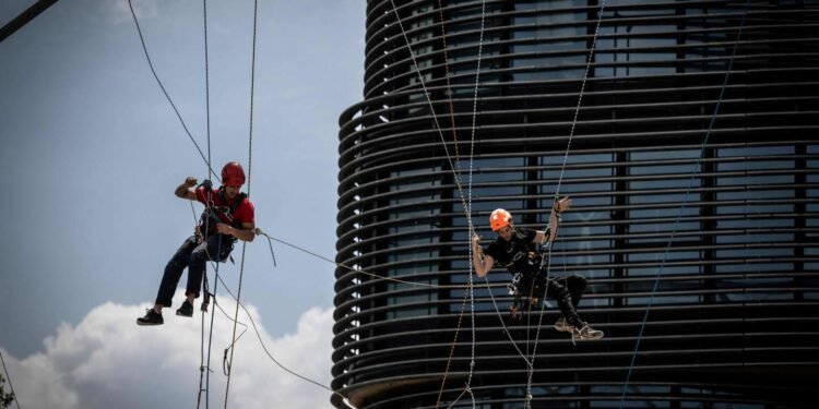 « L'action sociale et les impératifs économiques sont dépendants des contraintes environnementales et doivent être pensés ensemble »