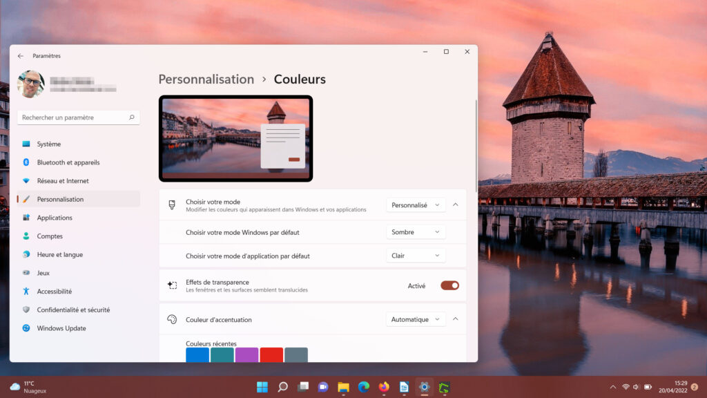 Windows 11 Personnaliser thème - Exemple de couleur d - Personnaliser un thème sur Windows 11 (couleur, sons, curseur, fond d’écran)'accentuation automatique et affichage barre des tâches