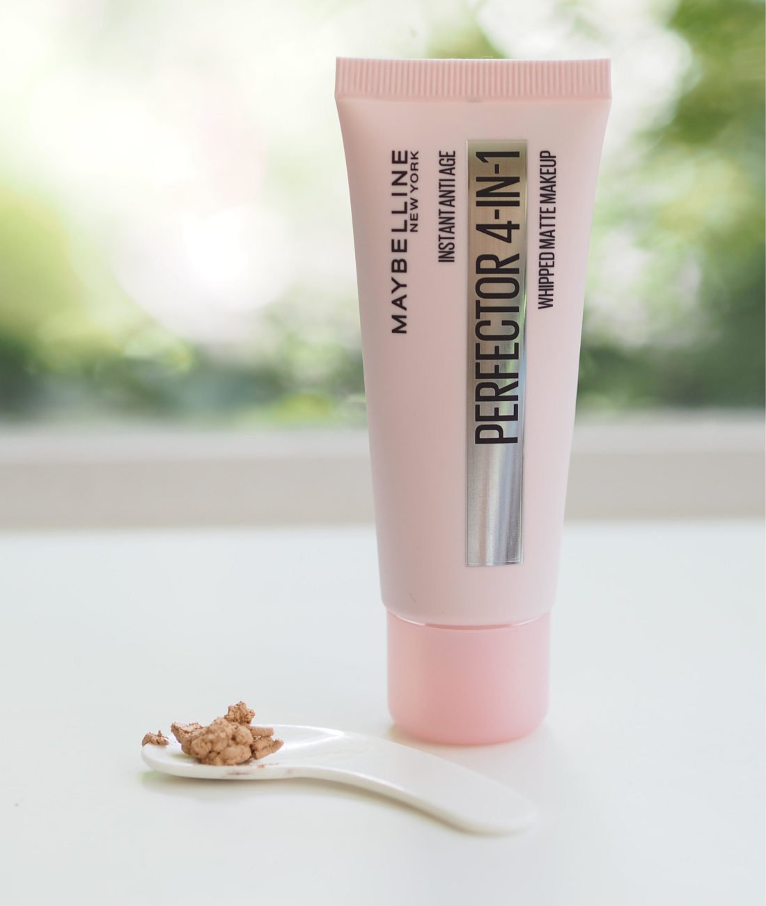 Perfecteur anti-âge 4-en-1 de Maybelline | Blogueuse beauté britannique – Thebuzzly