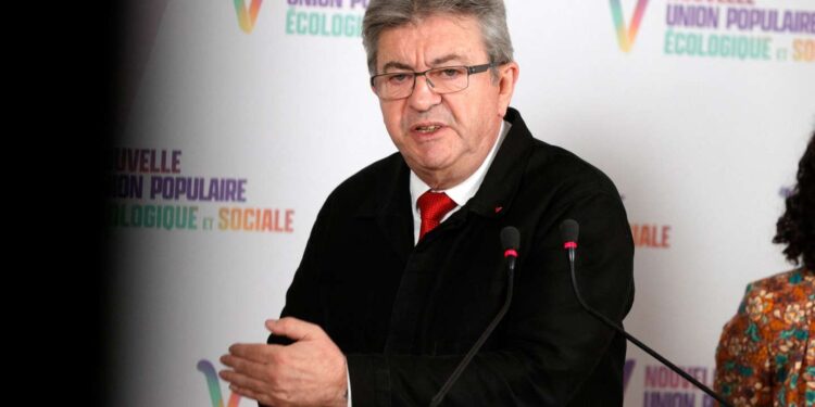 L'apprentissage cache-t-il les mauvais chiffres du chômage, comme l'affirme Jean-Luc Mélenchon ?