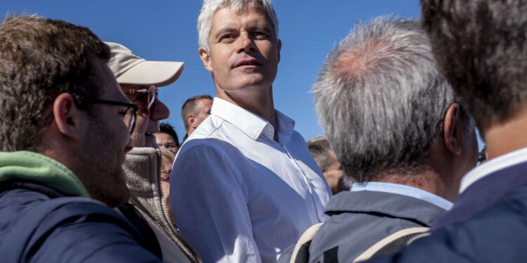 "Laurent Wauquiez, ce n'est pas grave de mettre en péril des lieux et des emplois culturels, sans projet et sans concertation" – Thebuzzly