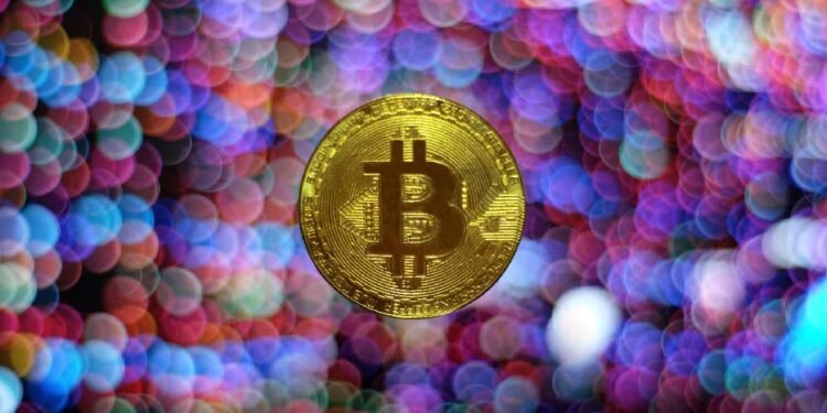 Bitcoin s'accroche à 21 000 $ tandis que Polygon et Avalanche enregistrent des gains majeurs – Thebuzzly