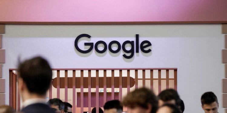 Google exhorté par les législateurs américains à corriger les recherches sur l'avortement qui orientent les femmes vers de «fausses cliniques» – Thebuzzly