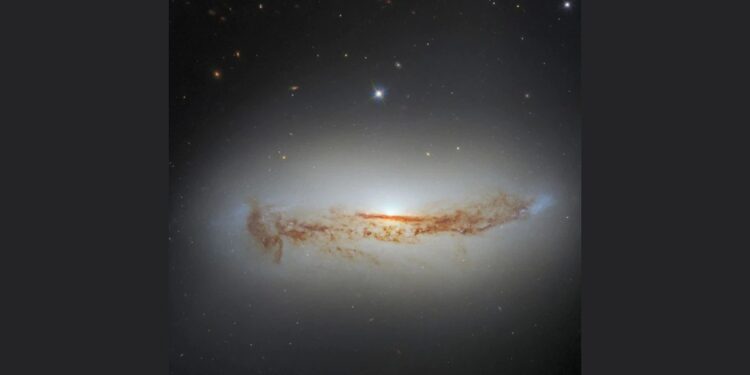 Fastest-Growing Black Hole in the Universe, 7,000 Times Brighter Than the Entire Milky Way