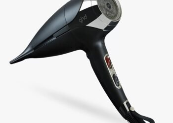 L’image peut contenir : sèche-linge, appareil électroménager, sèche-cheveux et sèche-cheveux