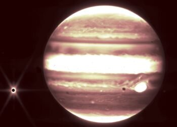 Les images "bonus" du télescope Webb présentent la grande tache rouge, les anneaux, les lunes et plus de Jupiter