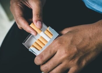 Pourquoi le tabac rend-il si addictif ?