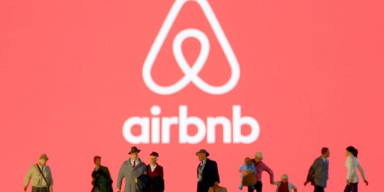 Airbnb obligé de fournir des détails aux autorités fiscales, déclare le conseiller judiciaire de l'UE – Thebuzzly