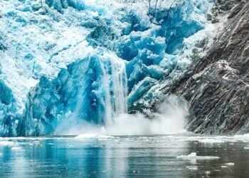 Des microbes inédits enfermés dans la glace des glaciers pourraient déclencher une vague de nouvelles pandémies s'ils étaient libérés