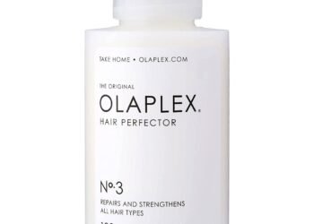 L’image peut contenir : bouteille, shaker et cosmétiques