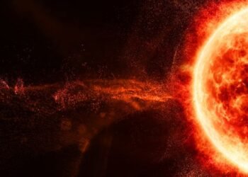 La tempête solaire du trou dans le soleil frappera la Terre mercredi (3 août)