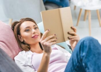 Est-elle matériel de mariage?  Utiliser les signes du zodiaque pour classer les épouses !