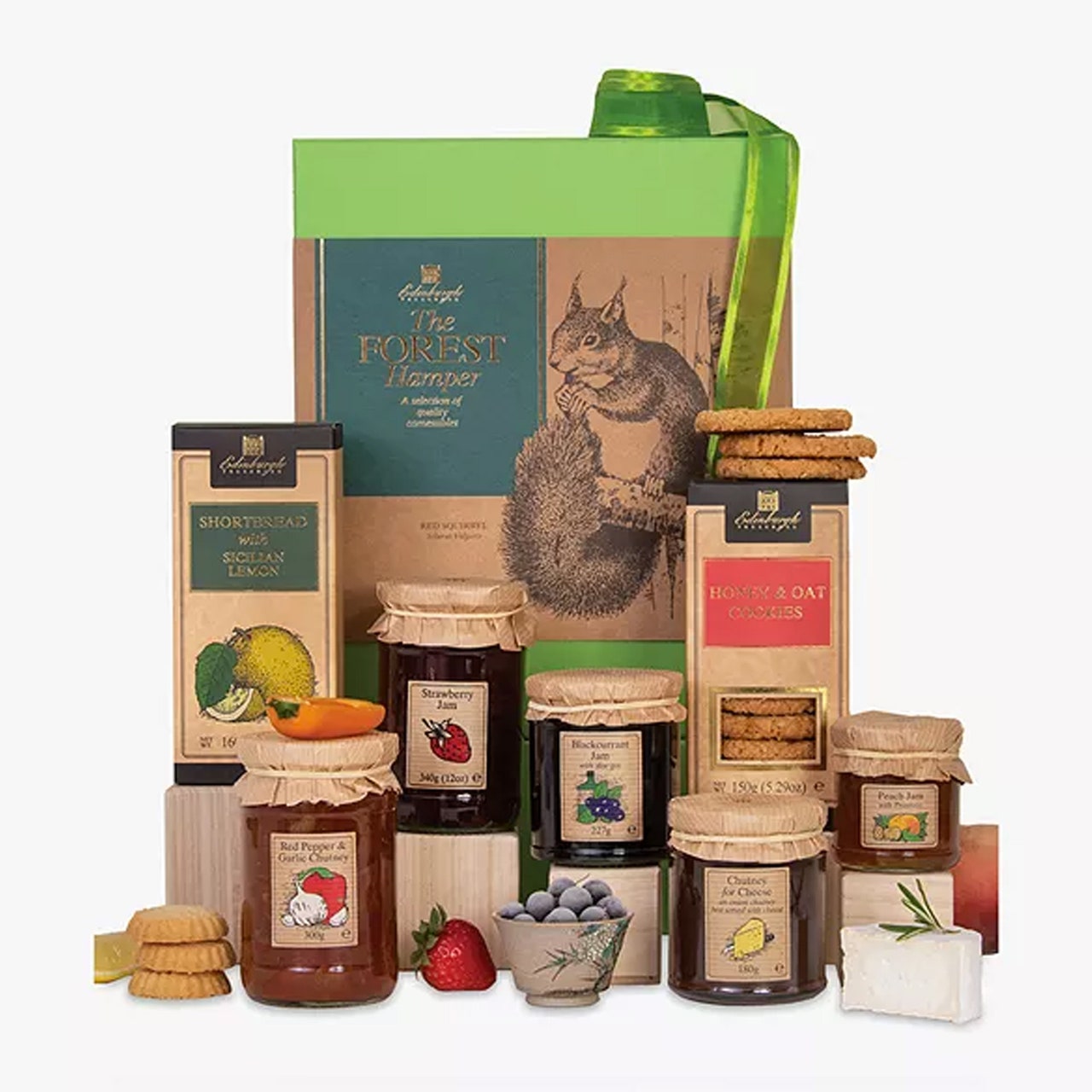 L’image peut contenir : animal, mammifère, animal de compagnie, chat, publicité et affiche
