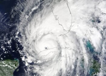 L'ouragan Ian déclenchera des inondations « potentiellement mortelles » en Floride en tant que tempête de catégorie 4