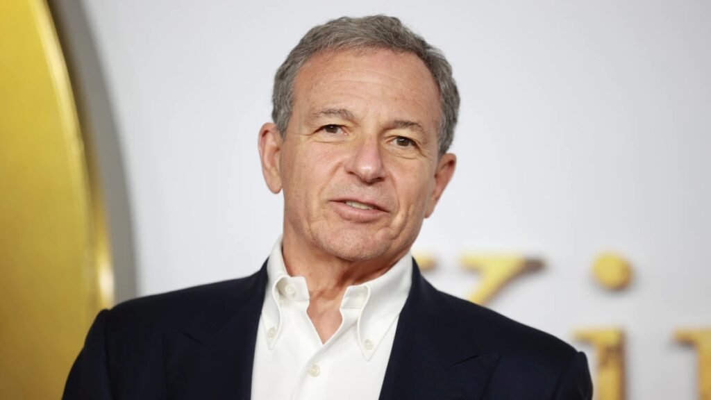 Disney a trouvé un nombre substantiel d'utilisateurs de Twitter faux en 2016, déclare l'ancien PDG Bob Iger – Thebuzzly