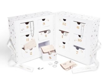 L'image peut contenir : texte, page et couche