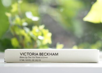 Poupée de teinte pour les lèvres Victoria Beckham