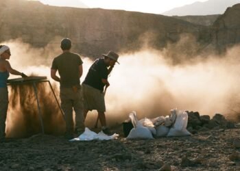 Les mines du roi Salomon ont été abandonnées et sont devenues un désert désertique.  Voici pourquoi.