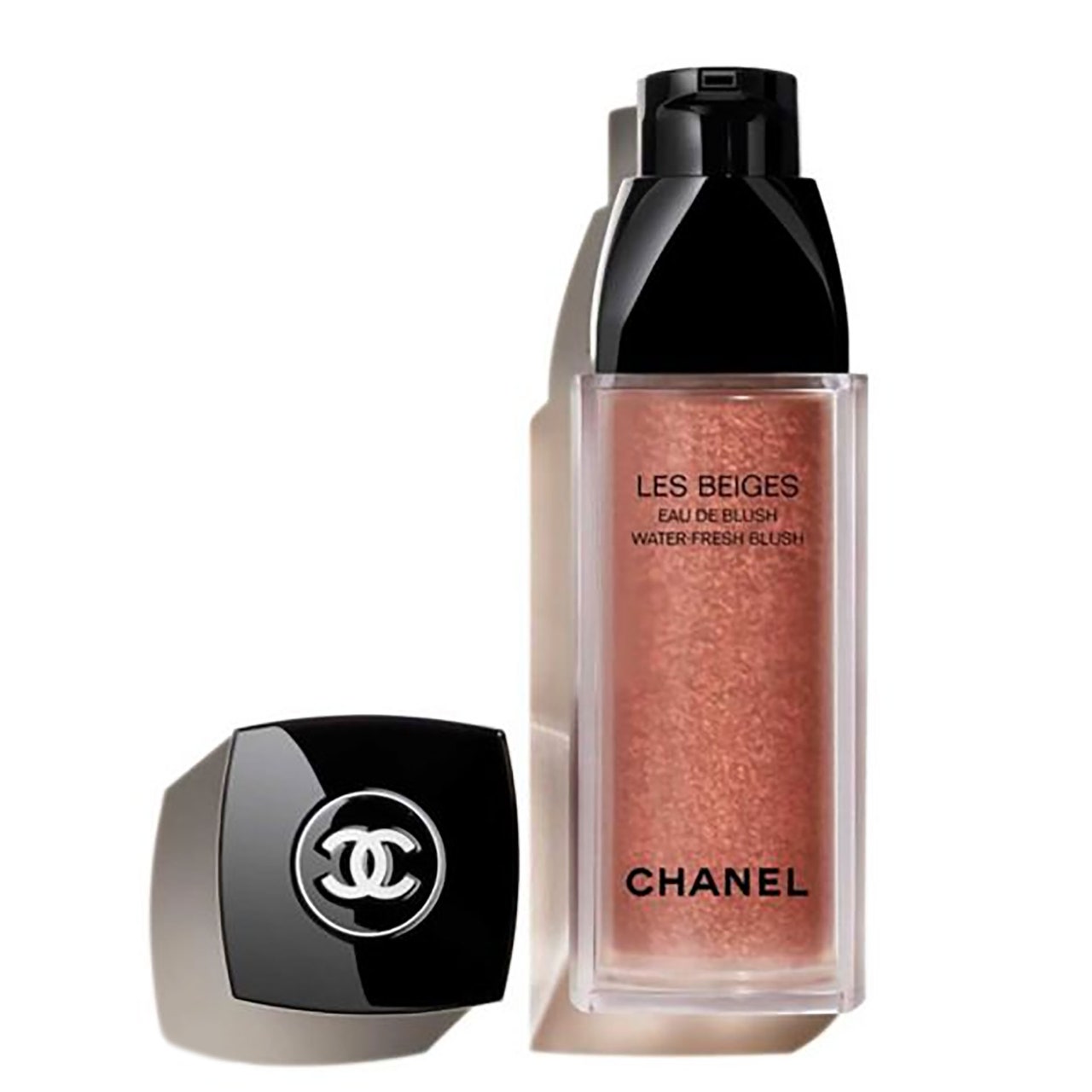 L’image peut contenir : bouteille, shaker et cosmétiques