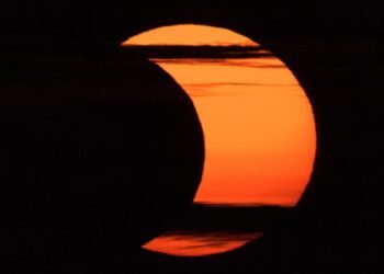 La dernière éclipse solaire partielle de 2022 est demain, voici ce que vous devez savoir
