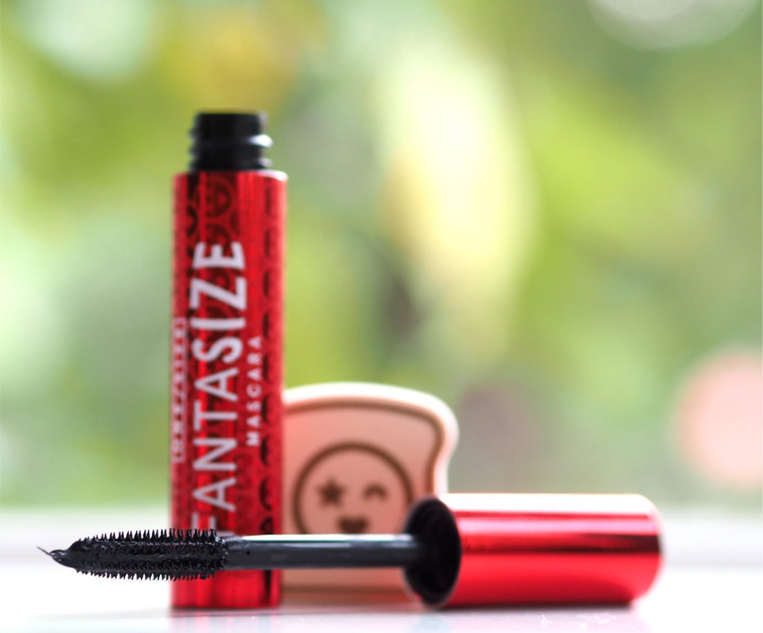 Mascara fantaisie taille unique |  Blogueuse beauté britannique