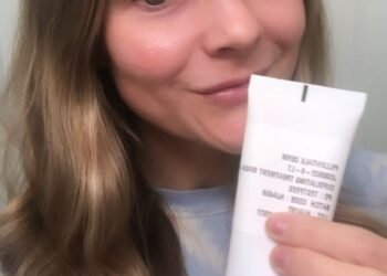 Le masque Flash Major Fade de PillowtalkDerm est la vraie affaire pour un éclat instantané