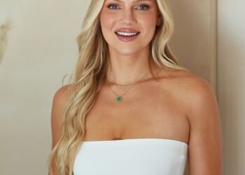 Mari Llewellyn sur les commentaires négatifs sur les réseaux sociaux, les "bâtons verts" et ses leggings d'entraînement préférés