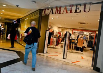 déstockage, larmes et incompréhension avant fermeture définitive