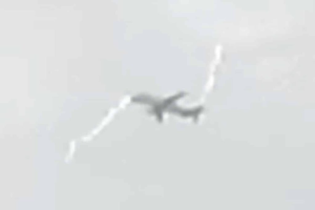 1667703603 Un Avion A Vu La Foudre Le Frapper En Plein airbus avion foudre