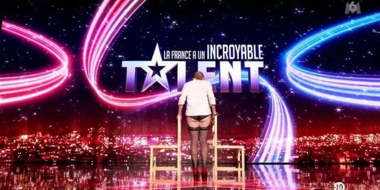 La prestation très audacieuse d'un gynécologue dans La France à un Incroyable Talent choque les juges et les téléspectateurs (vidéo)

 