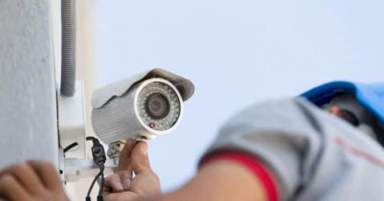 Caméra de surveillance 