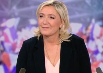 marine le pen divorce malheureuse