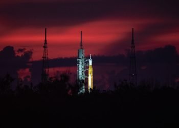 Des fuites aux conditions météorologiques en passant par les problèmes logistiques, il y a beaucoup de choses qui peuvent mal tourner avec un lancement de fusée.  Voici pourquoi il a fallu si longtemps à la NASA pour faire décoller sa Mega Moon Rocket.