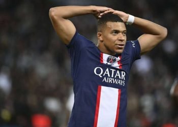 psg kylian mbappe retard paiement