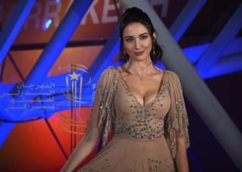 Delphine Wespiser taclée par un membre du comité (vidéo)