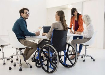 "Face à l'exclusion des personnes handicapées de l'emploi, les politiques publiques ne sont pas à la hauteur"