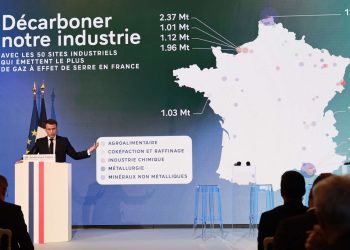 Les crises impactent la politique industrielle voulue par Emmanuel Macron
