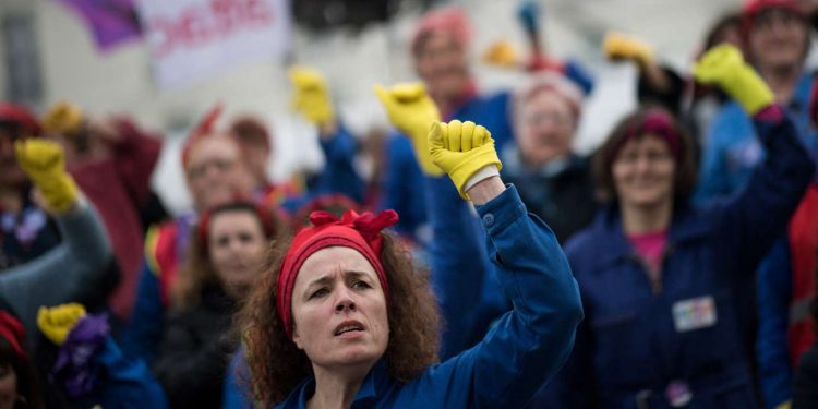 Carrière, retraites : pourquoi les inégalités hommes-femmes persistent ?  dites-nous